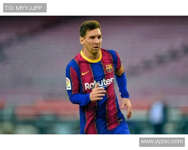 梅西巴塞罗那公开训练引爆2.5万球迷，GOAT魅力震撼全场